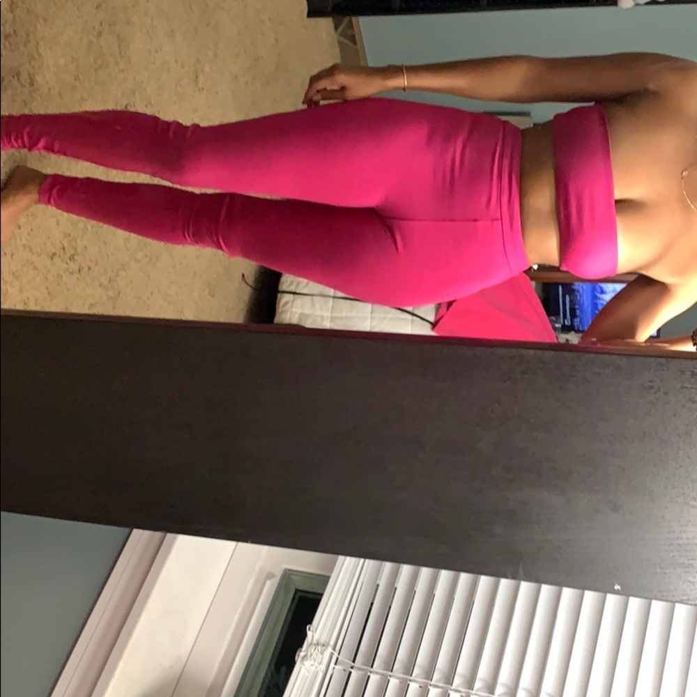 Lovers and Friends Pink leggings & crop set med